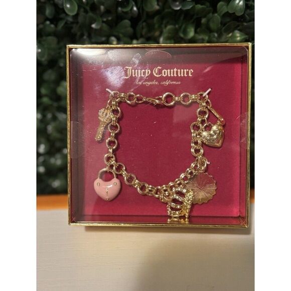 JUICY COUTURE GOLD CHARM BRACELET WITH 5 CHARMS - Picture 3 of 3